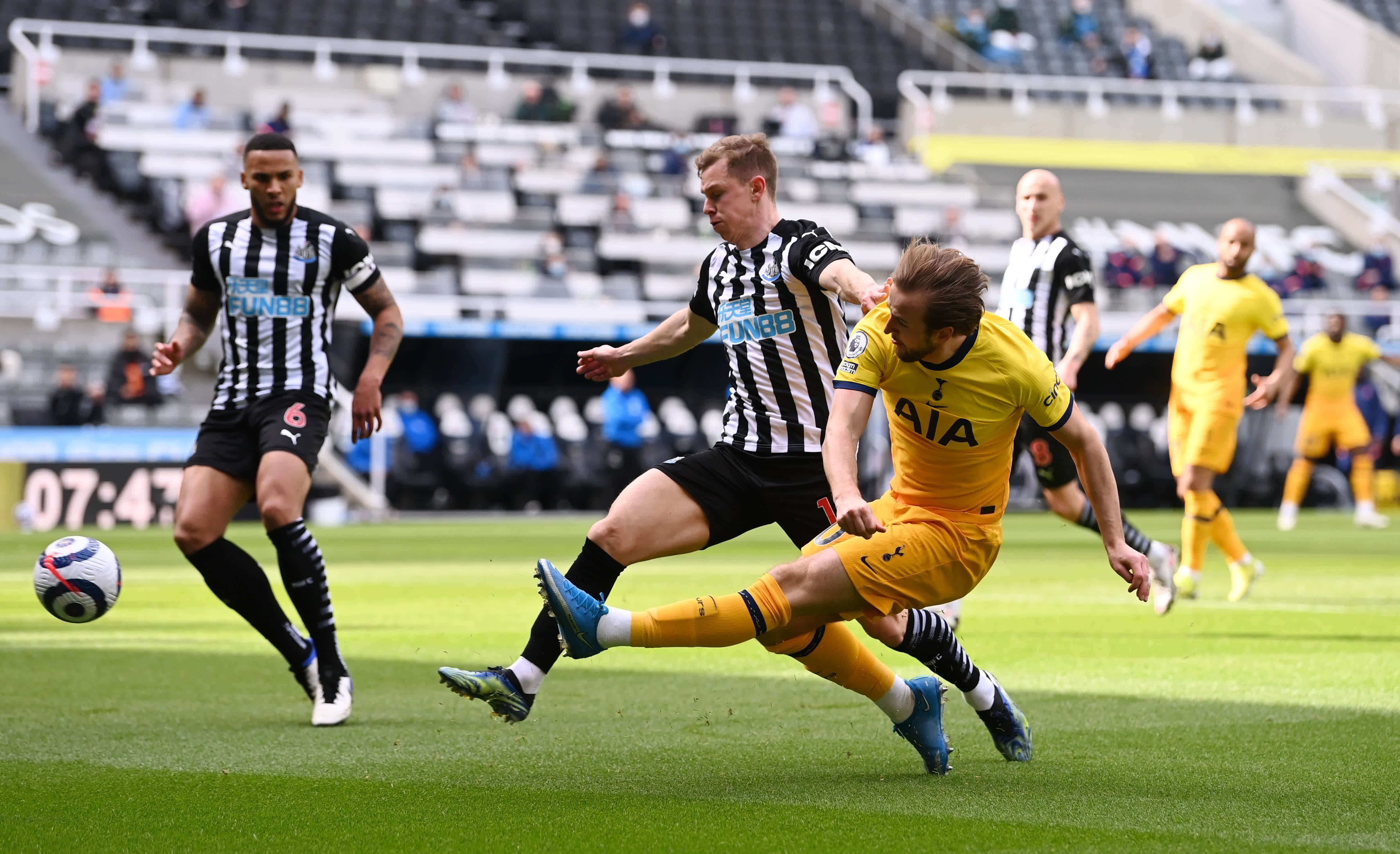 再度向意大 再度向意大